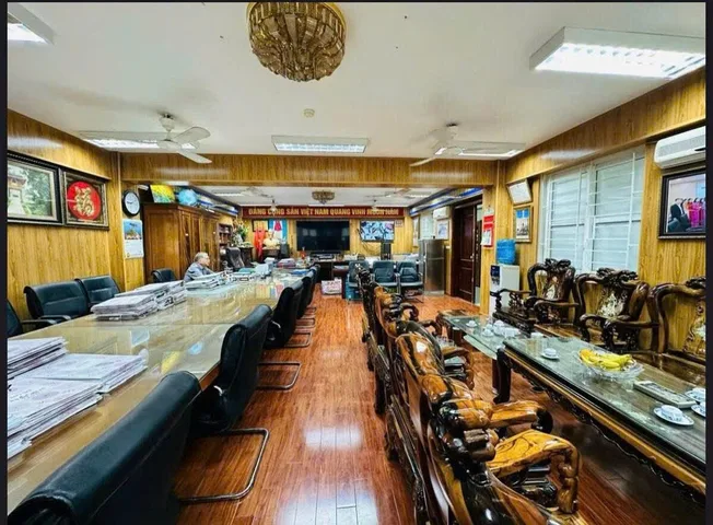 CHỦ NGỘP BANK,HẠ CHÀO 9 TỶ, TRUNG TÂM NGOẠI GIAO ĐOÀN+ CV HOÀ BÌNH+CIPUTRA+ 126M2 + 7 Tầng + MặT TIỀN 8,4 M, GIÁ CHÀO =52 TỶ