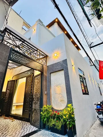 Bán Nhà riêng 89m2 có sẵn 60 m2 thổ cư giá 6.9 tỷ tại Đường số 14 Phường 8 Quận Gò Vấp TP. Hồ Chí Minh