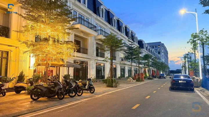KHÁM PHÁ CHỢ CỐNG MỚI PHÚ XUÂN CITY – ĐIỂM ĐẾN MUA SẮM SÔI ĐỘNG