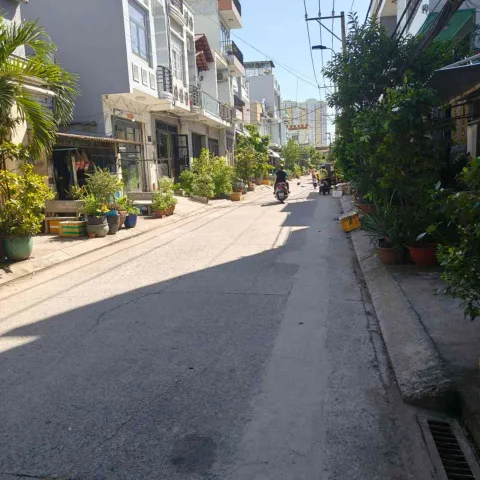 BÁN NHÀ MẶT TIỀN HẺM PHÚ ĐỊNH - 62M2 - 4 TẦNG - XE HƠI ĐỔ CỬA - HOÀN CÔNG - 6,9 TỶ.