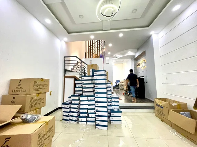 NHÀ BÁN KẾ TÂN KỲ TÂN QUÝ GẦN AEON MALL TÂN PHÚ 75M² 3 TẦNG 6.8 TỶ HẺM XE TẢI THÔNG