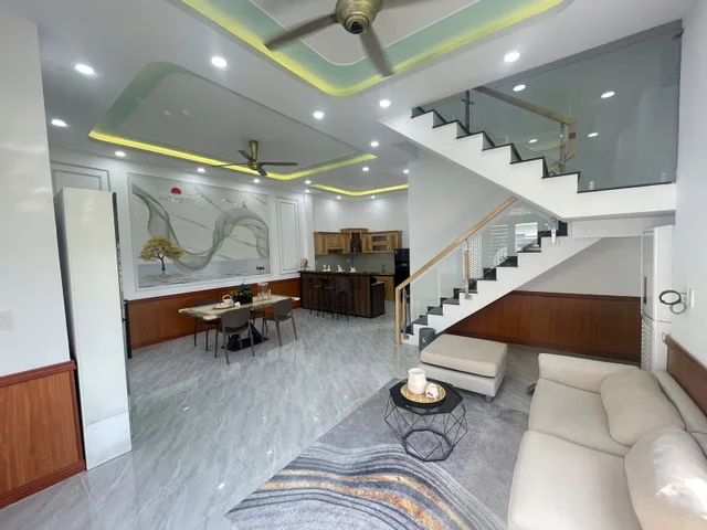 [CHÍNH CHỦ] Cho thuê Nhà riêng 1 lầu 1 trệt 4PN full nội thất ngay Cầu Hoá An, TP Đồng Nai