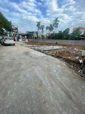 Bán Đất 60m2 giá 1.37 tỷ tại - Ngũ Lão ngõ thông  ô tô tận nơi gần đường 359. L/h:076.231.9990 e Thúy