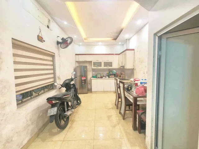 ✅ Nhà Đẹp Giảng Võ, Dân Xây, KCBT Chắc Chắn, Lô Góc, DT 38m2, 4 Tầng, SĐCC, Chủ Nhà Thiện Chí Bán