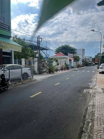 Bán Nhà riêng 56m2 có sẵn 56 m2 thổ cư giá 1.8 tỷ tại Đường Nguyễn Văn Cừ Phường 4 Thành phố Cao Lãnh Đồng Tháp