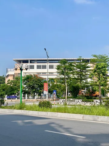 Bán Nhà riêng 40m2 có sẵn 40 m2 thổ cư giá 8.9 tỷ tại Đường Ngọc Thụy Phường Ngọc Thụy Quận Long Biên Hà Nội