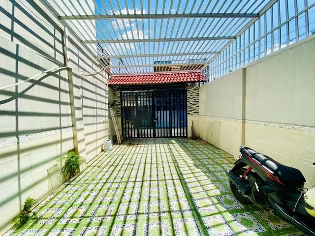 Bán Nhà riêng 3 tầng 5x29m 144m2 có sẵn 144 m2 thổ cư giá 8.6 tỷ tại Đường Tây Lân 3 Xã Bà Điểm Huyện Hóc Môn TP. Hồ Chí Minh