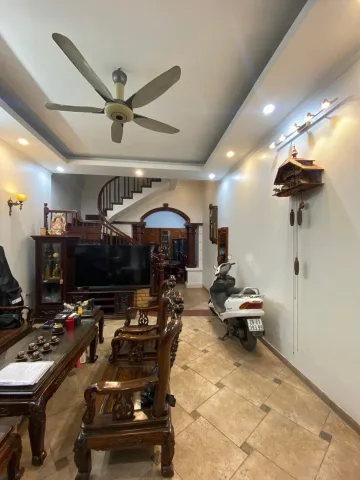 Bán Nhà riêng 55m2 có sẵn 55 m2 thổ cư giá 20 tỷ tại Phường Phương Liệt Quận Thanh Xuân Hà Nội