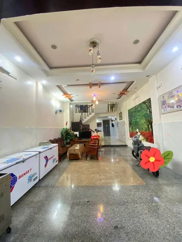 Cho thuê nhà 3 tầng mặt tiền đường Lê Tấn Trung, Sơn Trà