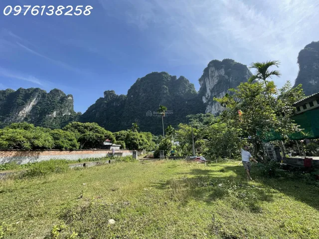 Bán đất 2700m2 tại xã Liên Sơn, giá thỏa thuận, mặt tiền 70m