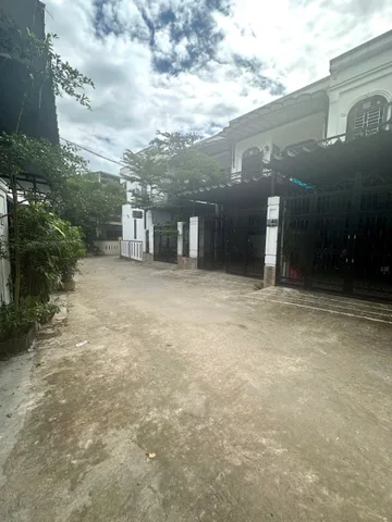 Bán nhà  Đường Lê Ngô Cát Phường thuỷ xuân tp huế. K lo ngập lụt. Giá có thương lượng