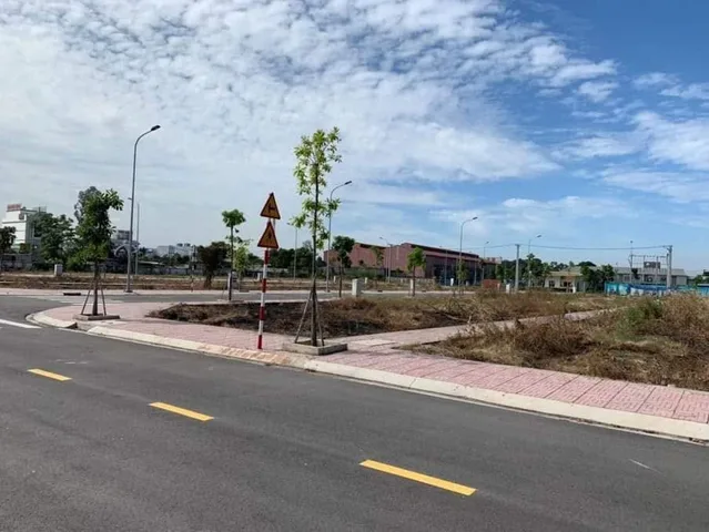 Bán Nhanh siuuuu phẩm Lô góc 2 Mặt Tiền Siêu Đẹp KDC Q9 - Giá đẹp mua bán nhanh bớt lộc