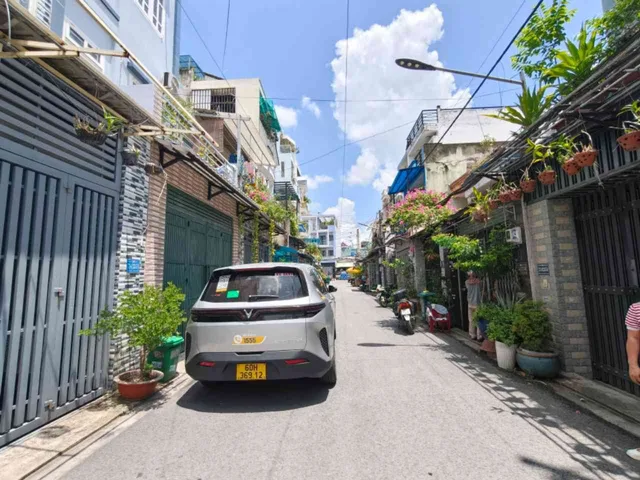 155/ Bán Nhà riêng 48m2 có sẵn 40 m2 thổ cư giá 5.5 tỷ tại Phường Bình Hưng Hòa Quận Bình Tân TP. Hồ Chí Minh
