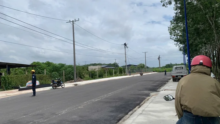 Bán Đất 240m2 có sẵn 50 m2 thổ cư giá 799 triệu tại Thị trấn Chơn Thành , Tp Đồng Nai Mới