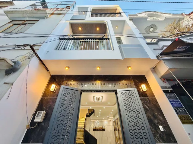 Bán Nhà riêng 39m2 có sẵn 39 m2 thổ cư giá 2.8 tỷ tại Đường Hòa Hưng Phường 06 Quận 10 TP. Hồ Chí Minh