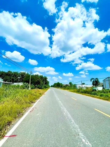 Bán Đất gần VinCom 250m2 có sẵn 100 m2 thổ cư giá 430 triệu tại - Phường Chơn Thành Đồng Nai