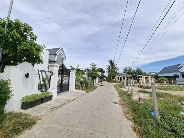BánBán lô đất mặt tiền Đường Bầu Bạn 79m2 trung tâm Xã Diên Điền - Khánh Hoà