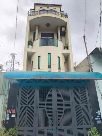 Bán Nhà riêng 4 tầng 70m2 có sẵn 70 m2 thổ cư giá 5.7 tỷ tại Đường Kênh 5 Xã Bà Điểm Huyện Hóc Môn TP. Hồ Chí Minh