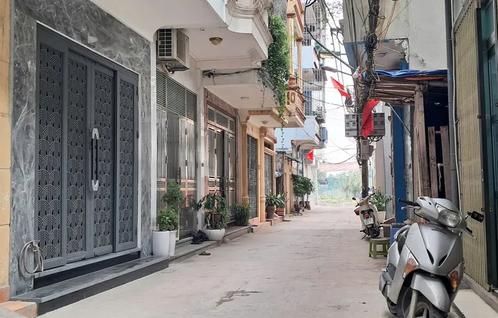 Cho thuê nhà đường TÂY THĂNG LONG, Cầu Noi. Cạnh HV Cảnh Sát. Phù hợp ở Hộ gia đình, KD Onl, Nhóm bạn...