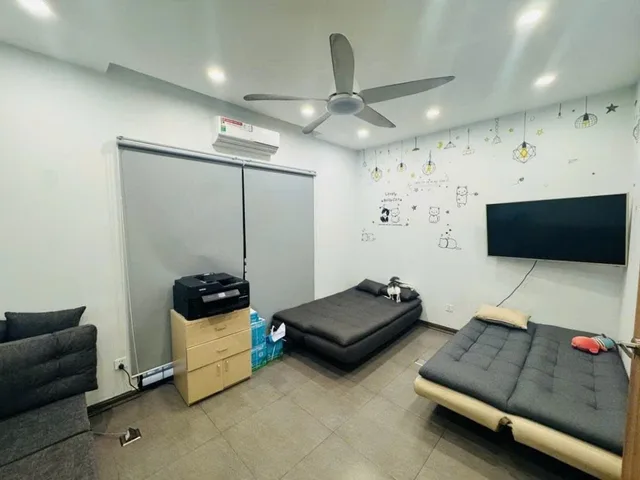Bán Nhà KĐT Đại Kim. Hoàng Mai. Ô Tô. Vỉa Hè. DT 75m2. MT 5m. 5 Tầng. Giá 33.3 Tỷ.