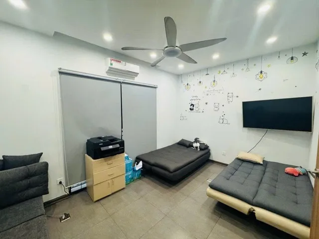 Bán Nhà KĐT Đại Kim. Hoàng Mai. Ô Tô. Vỉa Hè. DT 75m2. MT 5m. 5 Tầng. Giá 33.3 Tỷ