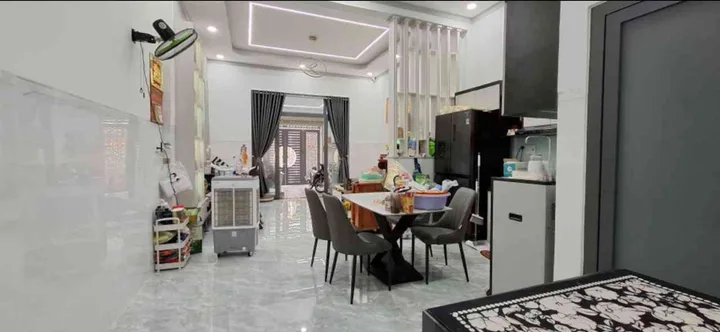 GIÁ 3×TR/M².NHÀ ĐẸP DĨ AN – CHỦ THIỆN CHÍ BÁN NHANH