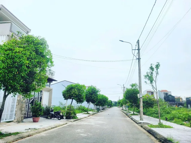 Bán Đất 100m2 có sẵn 100 m2 thổ cư giá 3.45 tỷ tại Đường Đồng Khởi Phường Thuỷ Xuân Thành phố Huế Thừa Thiên Huế