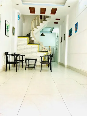 Cho thuê Nhà Ngõ 358 Bùi Xương Trạch -Thanh Xuân 40M² 4 Tầng 4 Ngủ Full Đồ - Gần Ô Tô - Giá Thuê 12,5tr