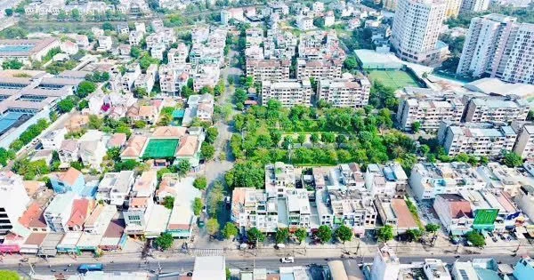 BÁN ĐẤT BIỆT THỰ QUẬN 2, DỰ ÁN KDC 10 MẪU - Khu Nguyễn Duy Trinh Q2
✨ LÔ C7 200m² (10 x 20m) -  Hướng  Nam. Đường 12M