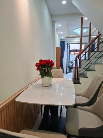 Bán Nhà riêng 31m2 có sẵn 31 m2 thổ cư giá 4.64 tỷ tại - Chọn - - Chọn - Phường Thủ Đức TP. Hồ Chí Minh