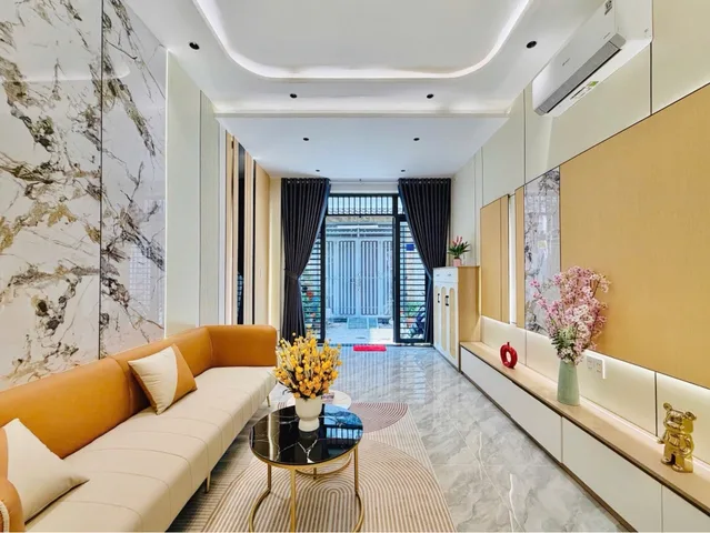 🔥 (Gần Chợ An Nhơn) Hẻm xe máy - 5.x tỷ - 3.4 x 13m (45m²) - Sổ Nở Hậu Tài Lộc, 2 Tầng, 3PN, Có PN Trệt 🔥
