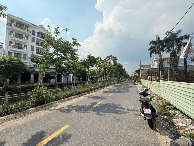 Bán Đất 2600m2 có sẵn 2600 m2 thổ cư giá 115 tỷ tại Đường Thạnh Lộc 17 Phường An Phú Đông Quận 12 TP. Hồ Chí Minh