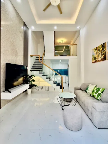 NHÀ HẺM XE HƠI NGUYỄN TRỌNG TUYỂN - GẦN LÊ VĂN SỸ - 2 TẦNG - 35M² - CHỈ 6.78 TỶ