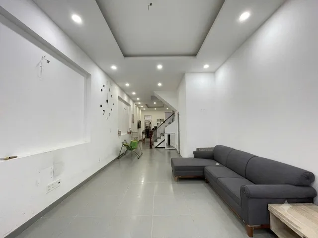 Bán Nhà mặt tiền 88m2-3 lầu-28,9 tỷ ngay Cư Xá Đô thành Quận 3