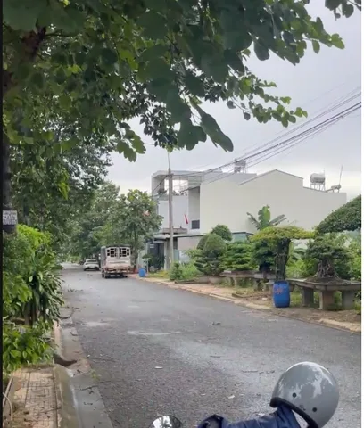 Bán Đất 100m2 có sẵn 100 m2(5mx20m) thổ cư giá 1.9 tỷ tại Thị trấn Trảng Bom Huyện Trảng Bom Đồng Nai