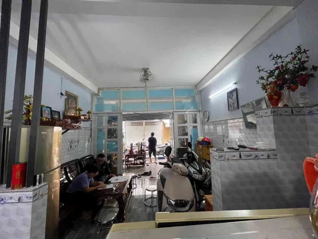 Bán Nhà riêng 33m2 có sẵn 33 m2 thổ cư giá 5.3 tỷ tại - Chọn - Phường 10 Quận Tân Bình TP. Hồ Chí Minh
