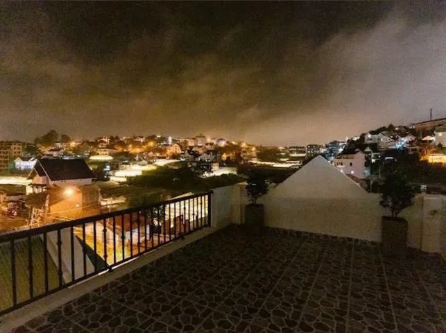 💎 GIÁ 18 TRIỆU CHO THUÊ VILLA ĐẸP ĐƯỜNG VẠN KIẾP P8 ĐÀ LẠT