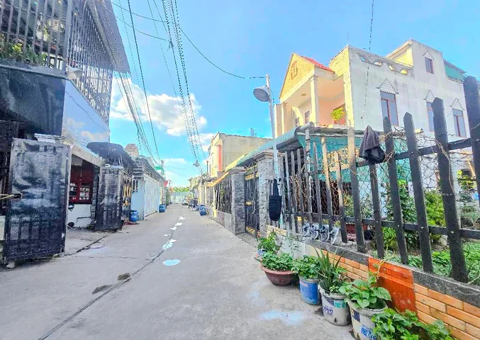 ĐÓN SÓNG METRO-ĐẤT VỊ TRÍ ĐẸP DĨ AN 101M2 GIÁ CHỈ 3.25 TỶ