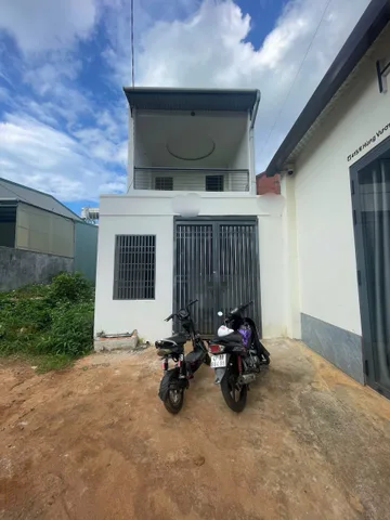 Bán Nhà riêng 120.2m2 có sẵn 60 m2 thổ cư giá 2.3 tỷ tại Phường Tân Lập Thành phố Buôn Ma Thuột Đắk Lắk