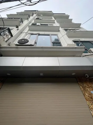Bán nhà Bùi Xương Trạch, Thanh Xuân – Giá 13.5 tỷ – DT 40m² x 6 tầng – Thang máy, Ô tô 7 chỗ, Dòng tiền 20 triệu/tháng