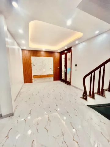Bán nhà Bùi Xương Trạch, Thanh Xuân – Giá 7.85 tỷ – DT 40m² x 6 tầng – Gần ô tô, Nhà mới, Ở ngay