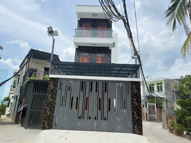 Bán Nhà riêng 93.4m2 có sẵn 60 m2 thổ cư giá 5.4 tỷ tại - Chọn - Phường Ngọc Hiệp Thành phố Nha Trang Khánh Hòa