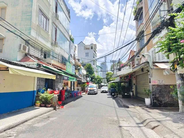 NHÀ HẺM XE HƠI TÔ HIẾN THÀNH - GẦN VẠN HẠNH MALL - 5 TẦNG - 35M² - CHỈ 8.5 TỶ