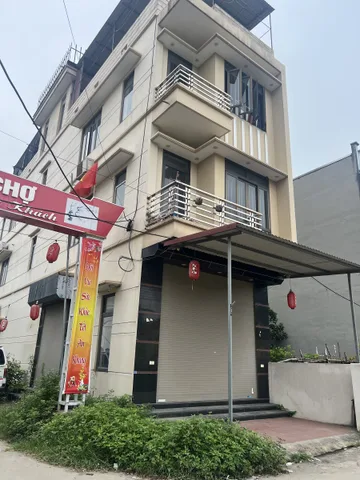 Bán Nhà riêng 88m2 có sẵn 88 m2 thổ cư giá 5.36 tỷ tại Đường Tỉnh lộ 295 Xã Đông Tiến Huyện Yên Phong Bắc Ninh