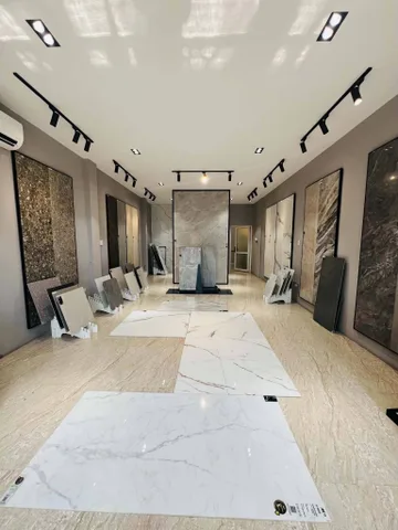 CHO THUÊ TOÀ NHÀ 4 TẦNG - VỊ TRÍ ĐẸP - NGÃ 4 LÊ THANH NGHỊ - XÔ VIẾT NGHỆ TỈNH - VỪA Ở VỪA LÀM VĂN PHÒNG