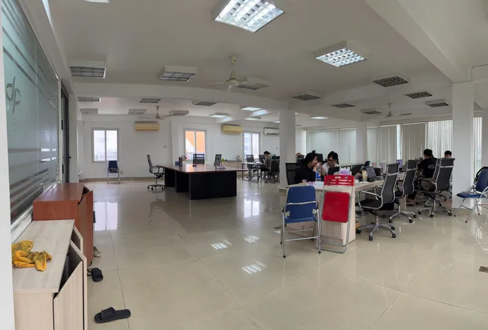 THUÊ NGAY VĂN PHÒNG GIÁ CỰC MỀM NẰM NGAY TRUNG TÂM TÂN BÌNH, TPCM