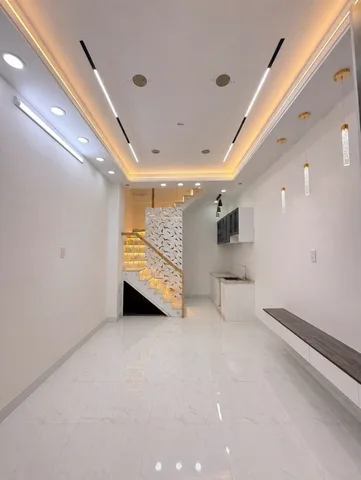 BÁN NHÀ GẦN CHỢ GẦN HUỲNH TẤN PHÁT NHÀ BÈ 3 TẦNG 2PN 1.68 TỶ NỘI THẤT MỚI