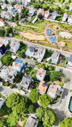 BÁN ĐẤT MẶT TIỀN KDC GIA HOÀ - 10x16 160M2 - GẦN CÔNG VIÊN BỜ SÔNG - GIÁ 15.5 TỶ