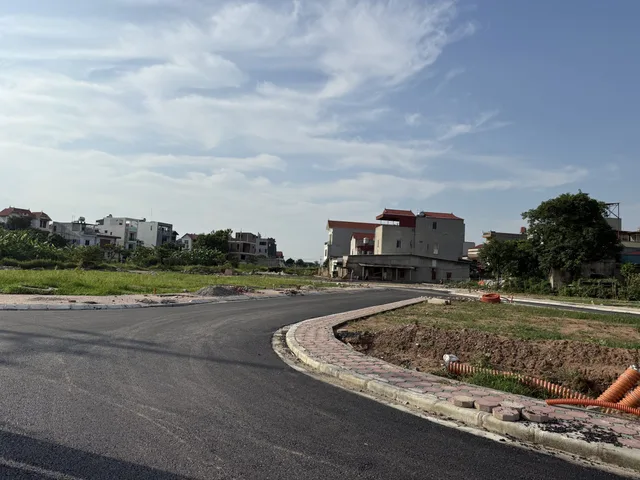 Bán Nhà riêng 35m2 có sẵn 35 m2 thổ cư giá 4.35 tỷ tại Đường Hà Huy Tập Xã Phù Đổng Huyện Gia Lâm Hà Nội