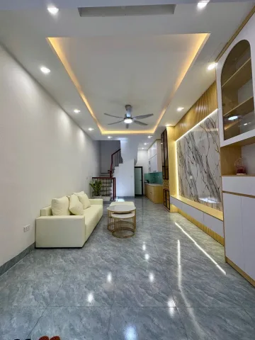 ✅ Nhà Đẹp Đống Đa, Ngõ Nông Gần Phố, DT 30m2, 4 Tầng, Đầy Đủ Nội Thất, Ở Luôn, Giá 8.6 Tỷ
